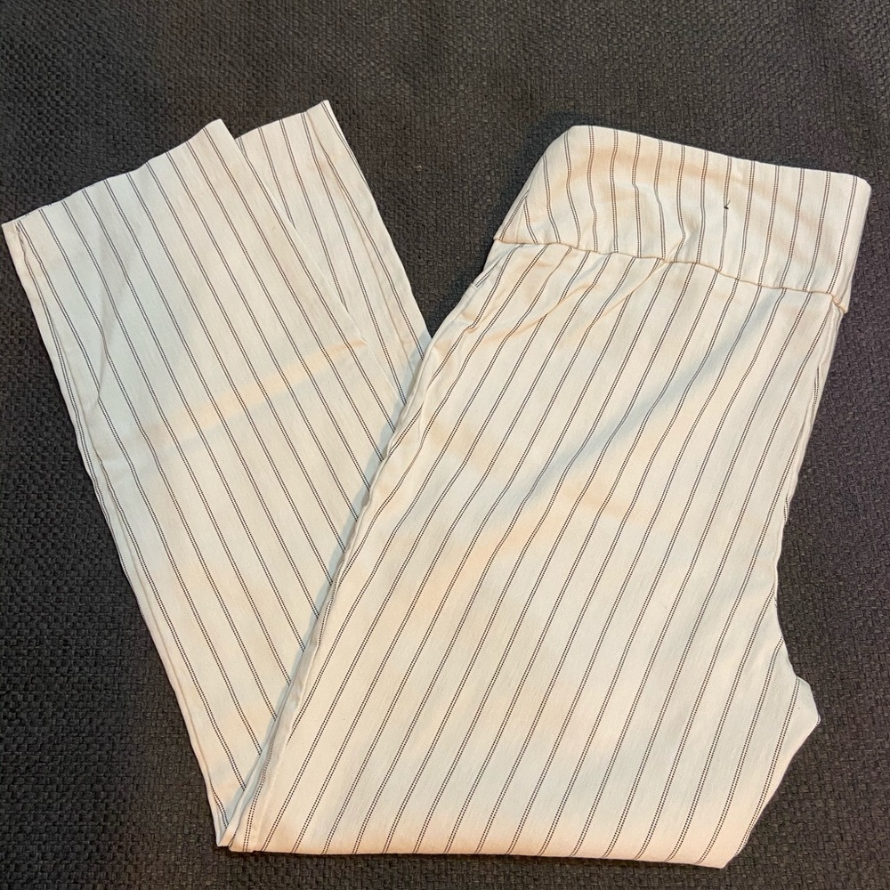 Jeans - Picture 3 of 7